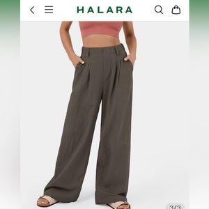 Halara NWT - High Waisted Plicated Side Pocket Wide Leg Flowy Palazzo
